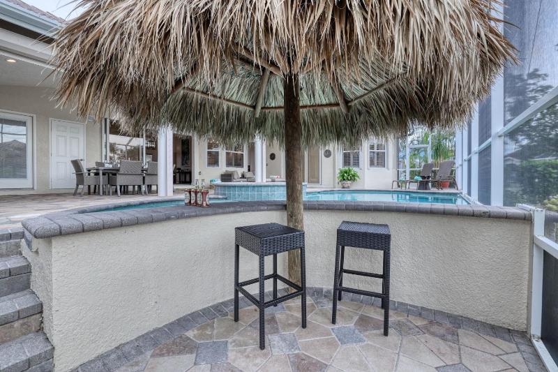 Newly renovated 3 bed/3 bath in the Four Mile Cove area w. heated pool and spa. Gulf access! - image 12
