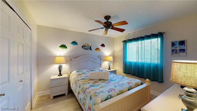 New listing - Villa CShells 3beds/2 baths heated pool home with perfect south-western exposure - image 7
