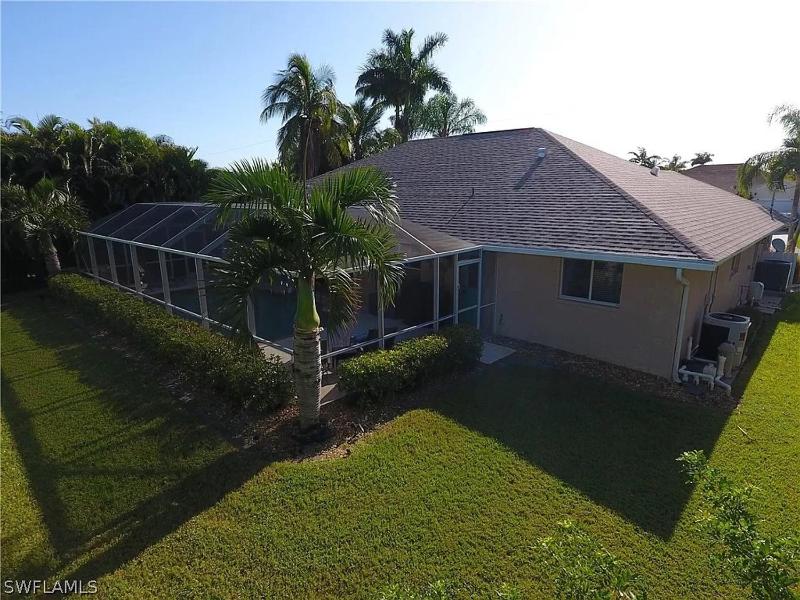 New listing - Villa CShells 3beds/2 baths heated pool home with perfect south-western exposure - image 15