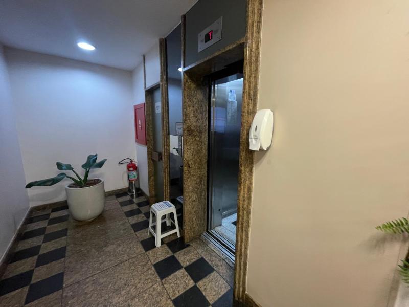 TOP LEBLON Flats - image 9