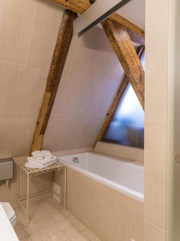 Suite image 2