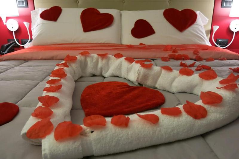 Deluxe Room image 4
