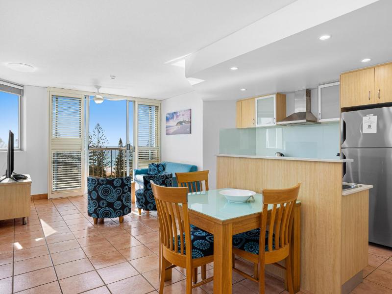 Mariner Shores Club - image 2