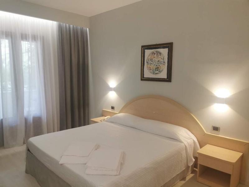 Triple Room image 1