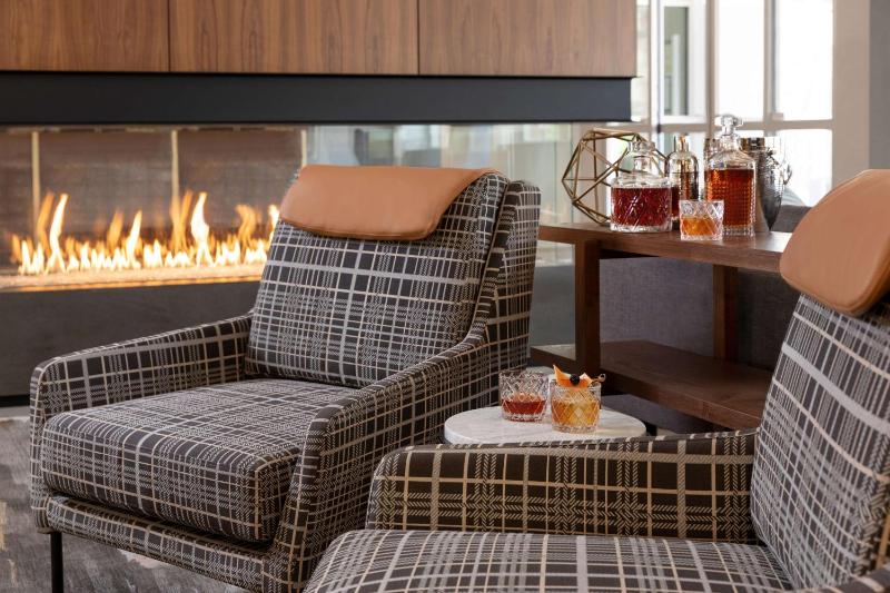 The Slate Hotel Denver Downtown Tapestry by Hilton - image 27