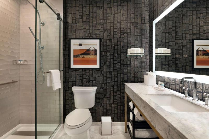 The Slate Hotel Denver Downtown Tapestry by Hilton - image 33