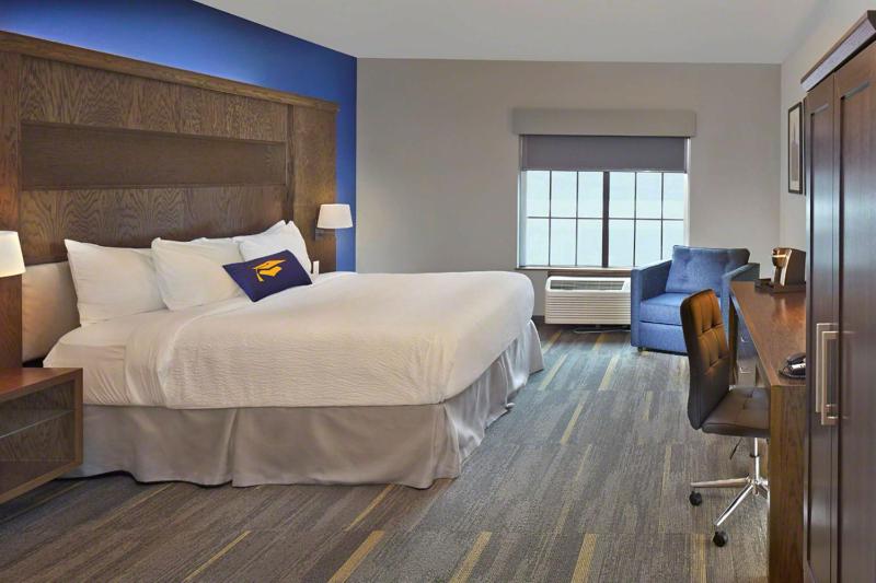 King Room image 1