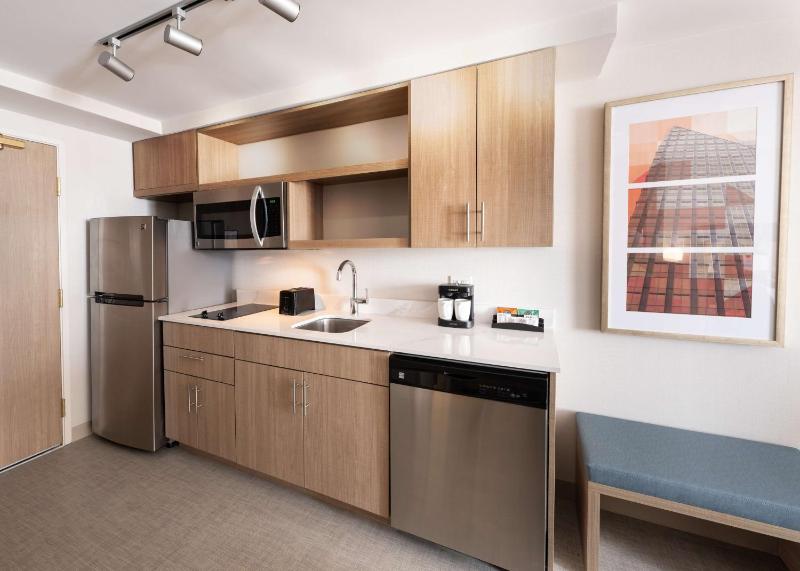 Efficiency King Suite  image 3