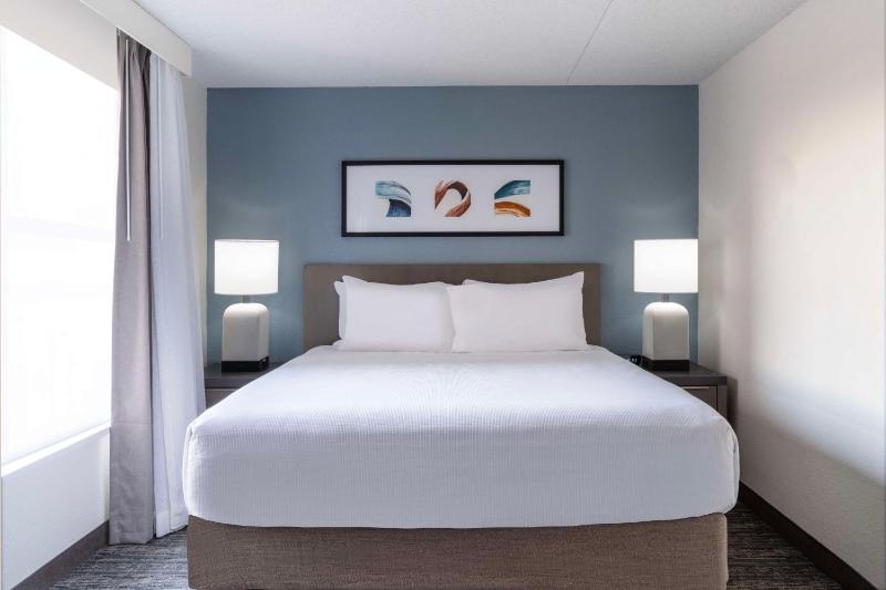 Hyatt House Colorado Springs Airport - image 21