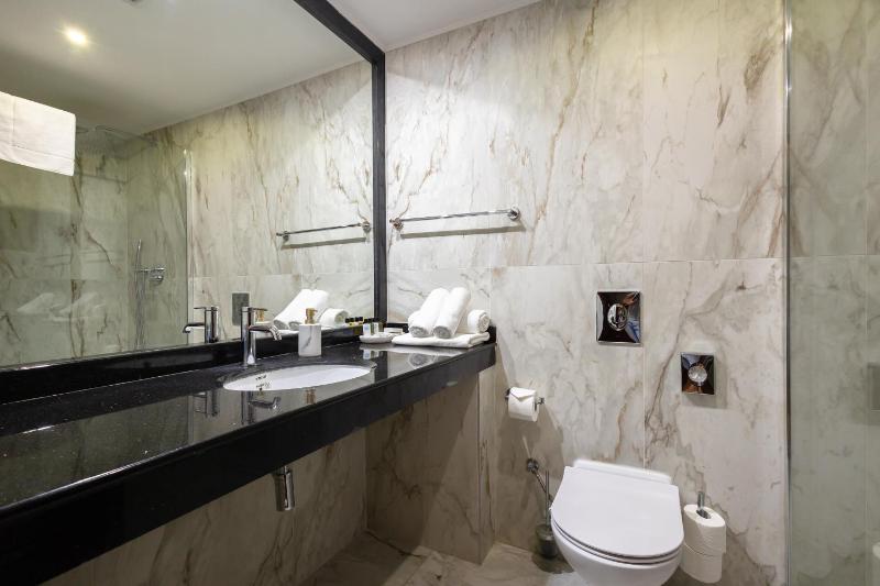 Standard Single Room image 4