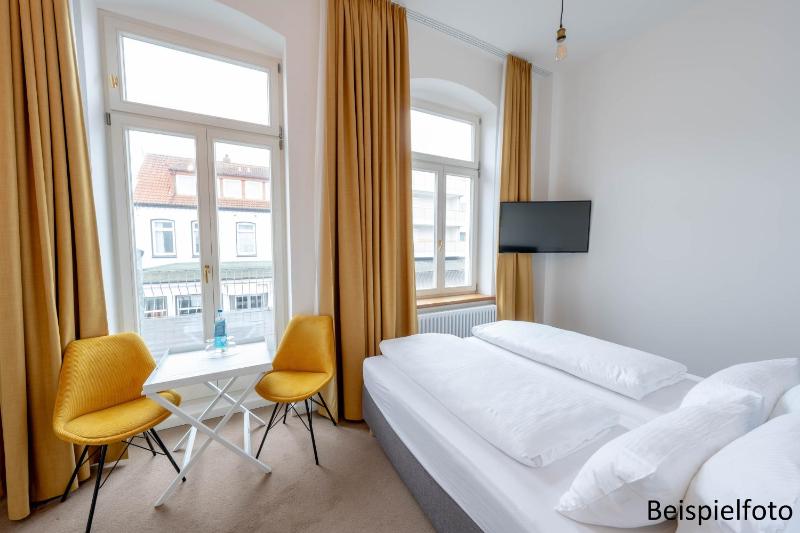 Standard Double Room image 1