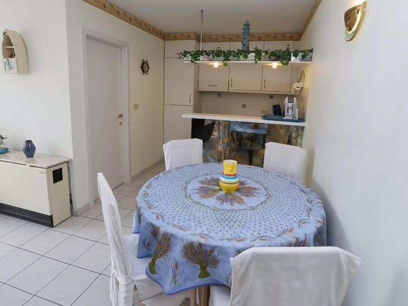 Apartment in Middelkerke near the Beach - image 14