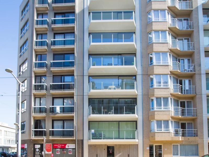 Apartment in Belgium with Sea View Terrace - image 1