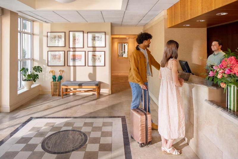 Park Lane Suites & Inn - image 46
