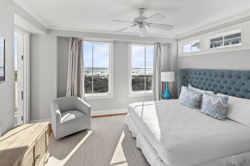 BEAUTIFUL GULF VIEWS Spacious Updated 316B WaterSound Crossings Steps to Beach and Pool condo - image 13
