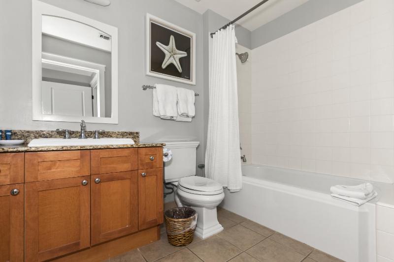BEAUTIFUL GULF VIEWS Spacious Updated 316B WaterSound Crossings Steps to Beach and Pool condo - image 20