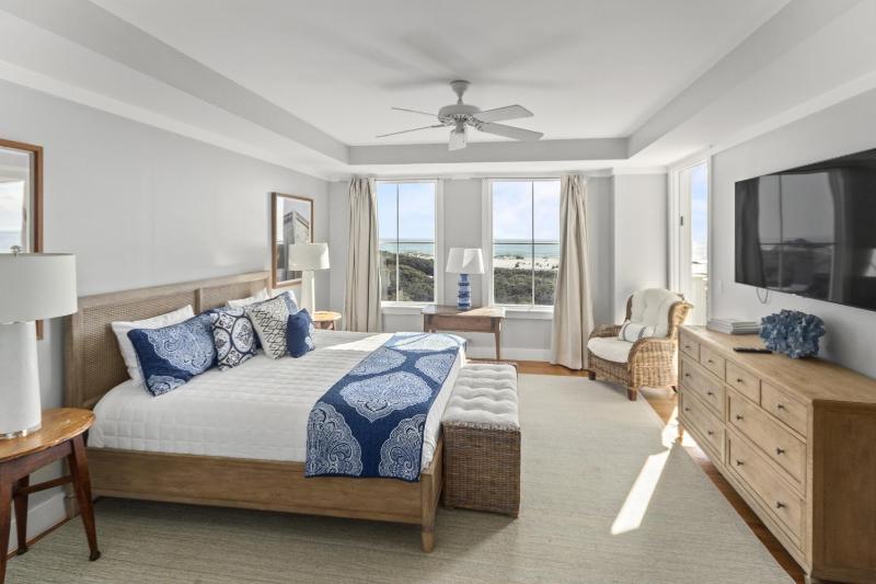 BEAUTIFUL GULF VIEWS Spacious Updated 316B WaterSound Crossings Steps to Beach and Pool condo - image 19