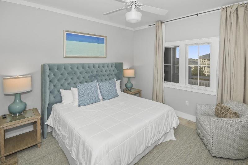 AMAZING GULF VIEWS 420B WaterSound Crossings 3BR Corner Unit condo - image 17