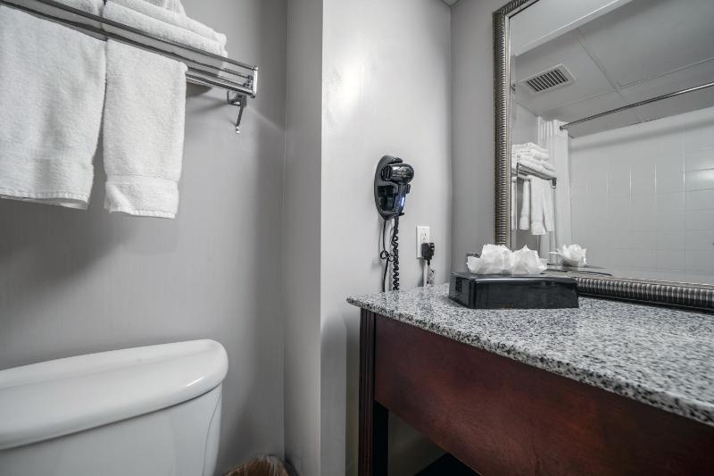 King Room image 4