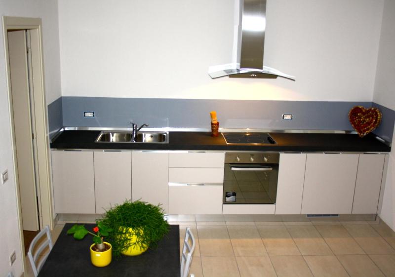 Studio Apartment image 2