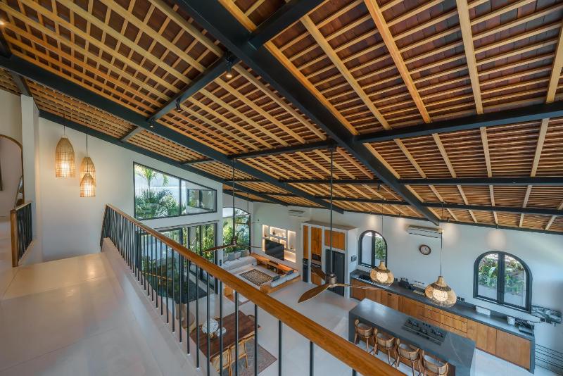 Casa Donilo - 4BR Designer Villa in Canggu - image 13