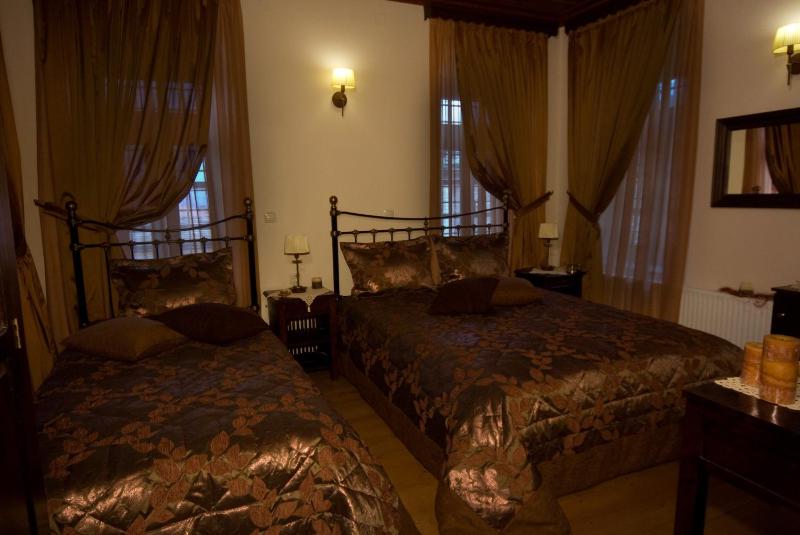 Triple Room with Mountain View image 3