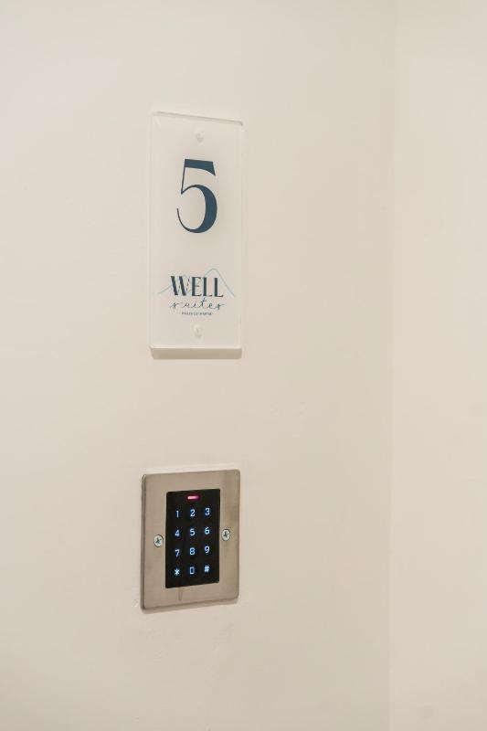 Well Suites - Piazza dei Martiri - image 14