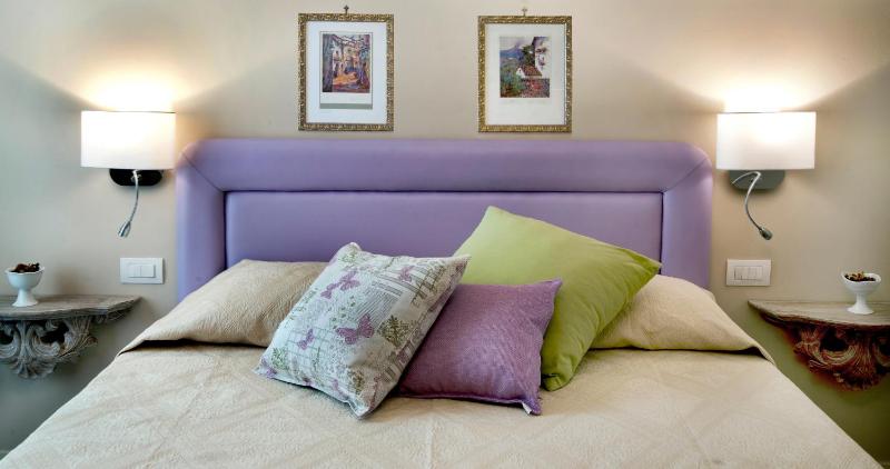 Porta Di Mezzo Luxury Suites & Rooms - image 23