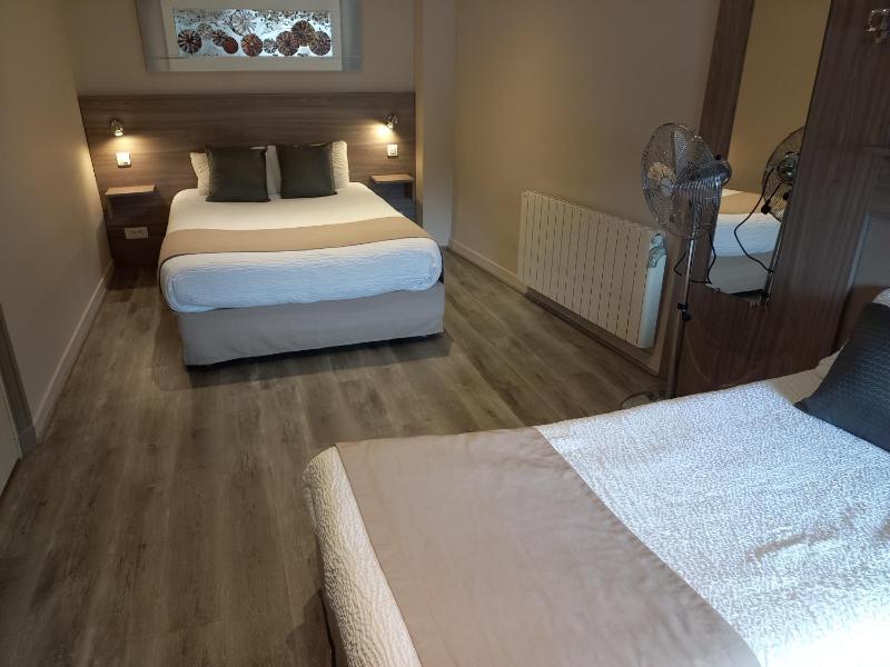 Triple Room image 1