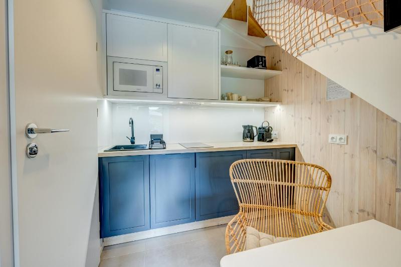 HUS - caloroczne komfortowe szeregi blisko plazy - image 41
