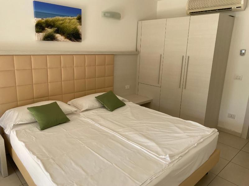 Two-Bedroom Apartment with Balcony image 3