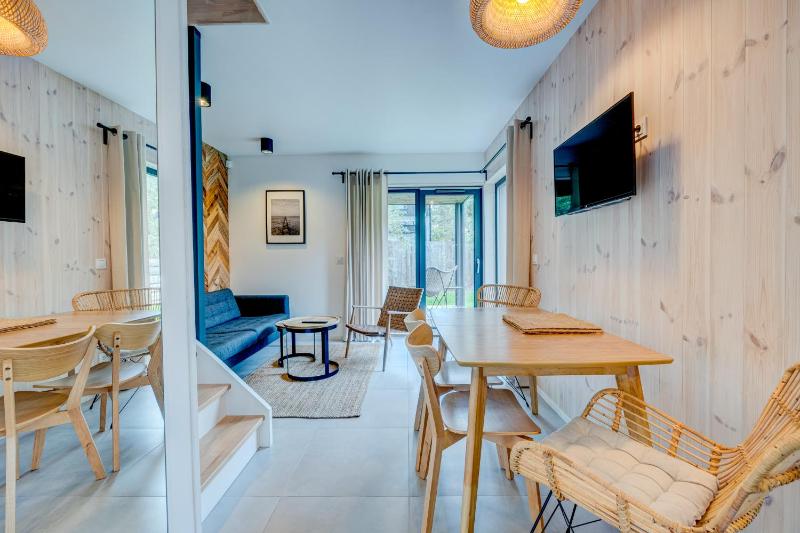 HUS - caloroczne komfortowe szeregi blisko plazy - image 26
