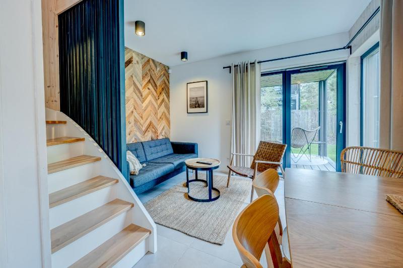 HUS - caloroczne komfortowe szeregi blisko plazy - image 25