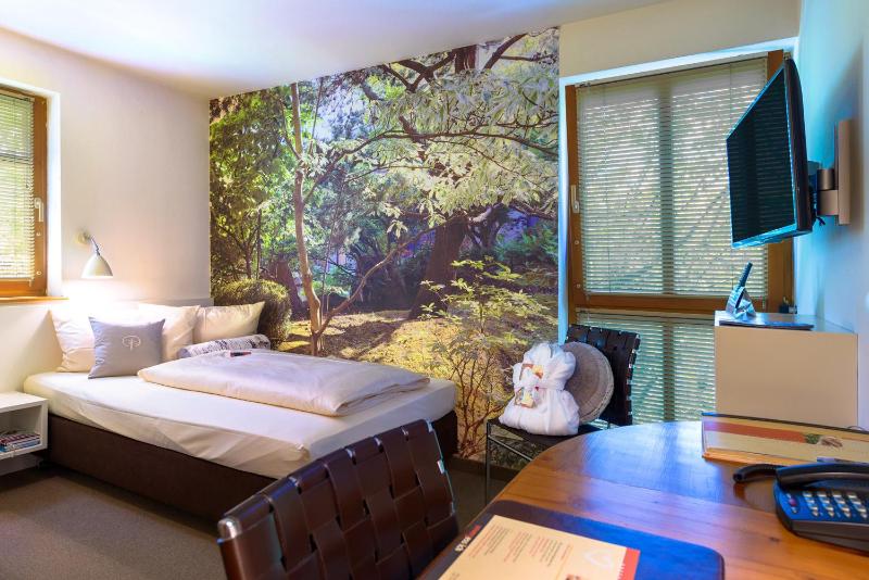 Standard Single Room image 1