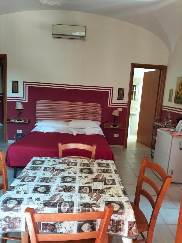 Quadruple Room image 1