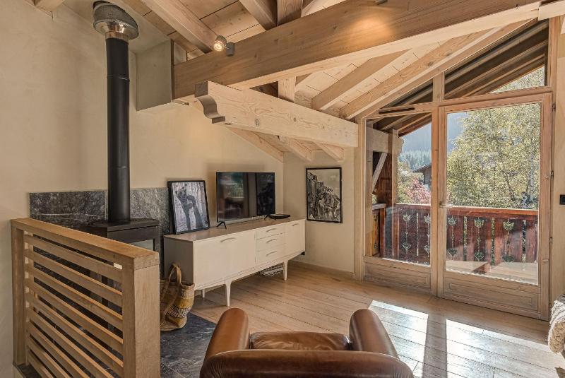 Chalet d'Olivier Alpes Agency Les Praz Chamonix Sleeps 8 - image 4