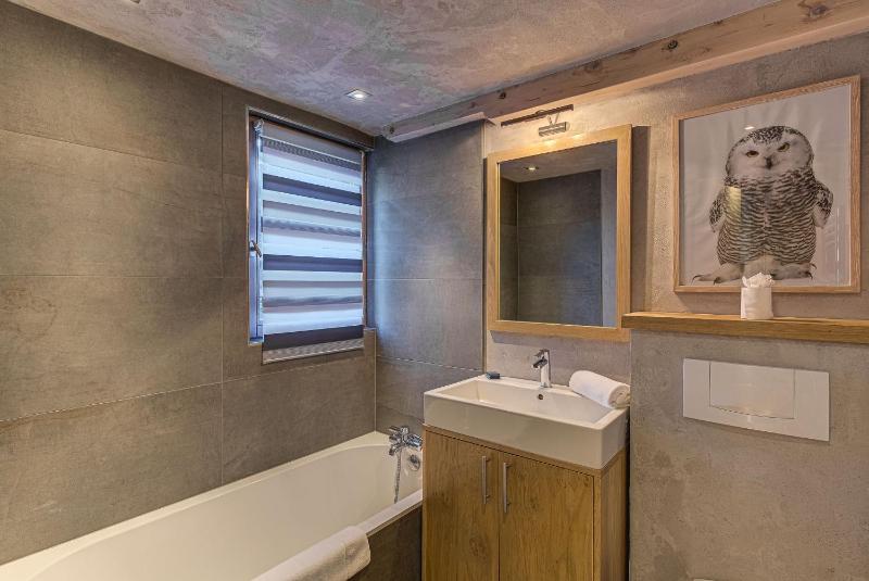 Chalet d'Olivier Alpes Agency Les Praz Chamonix Sleeps 8 - image 43