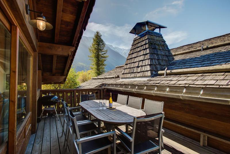 Chalet d'Olivier Alpes Agency Les Praz Chamonix Sleeps 8 - image 32