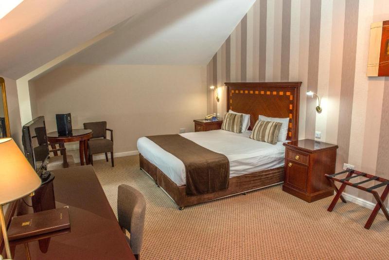 Executive Double Room image 2