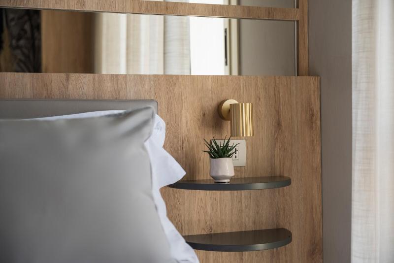 Double Room with Garden View image 2