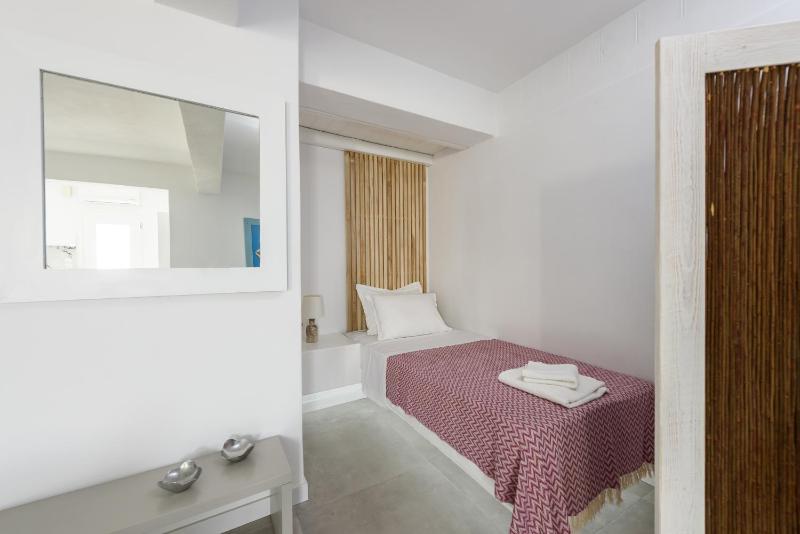 Villa Isterni Paros - image 26