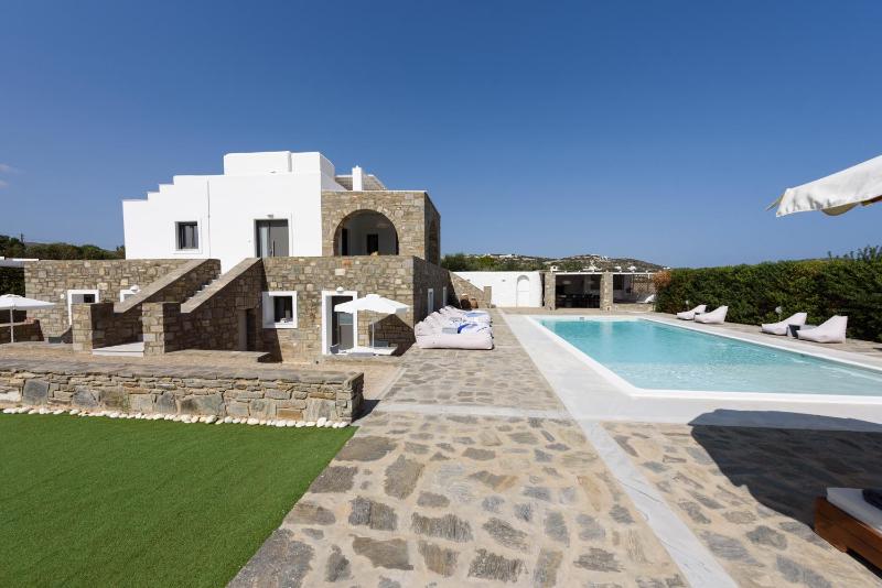 Villa Isterni Paros - image 12