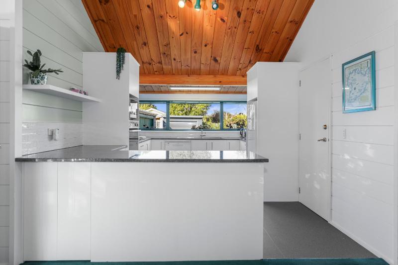 Five Mile Yay - Five Mile Bay Holiday Home - image 8