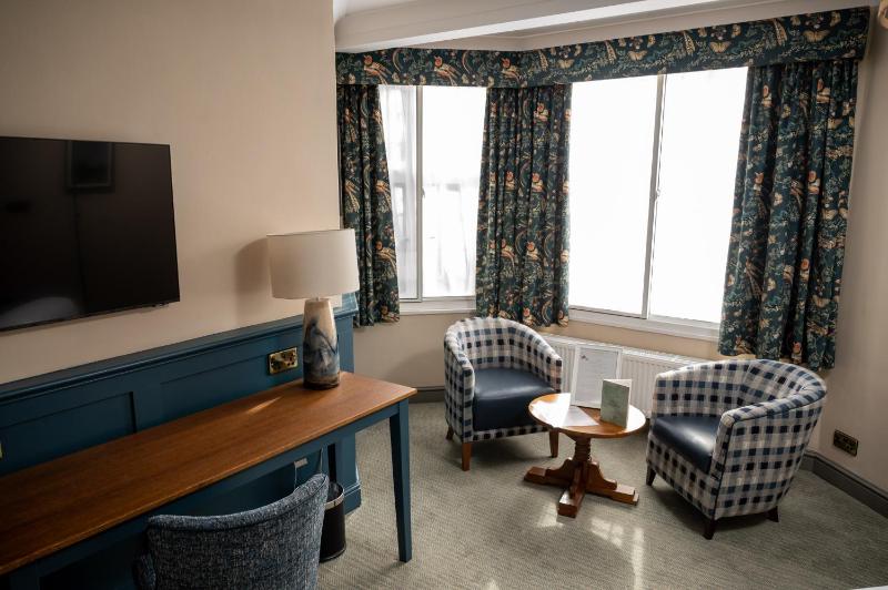 Superior Double Room image 2