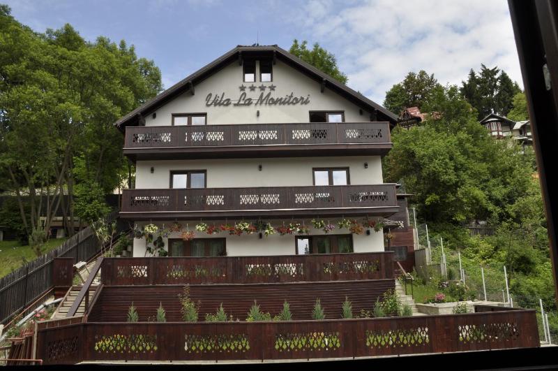 Apartment with Balcony image 4