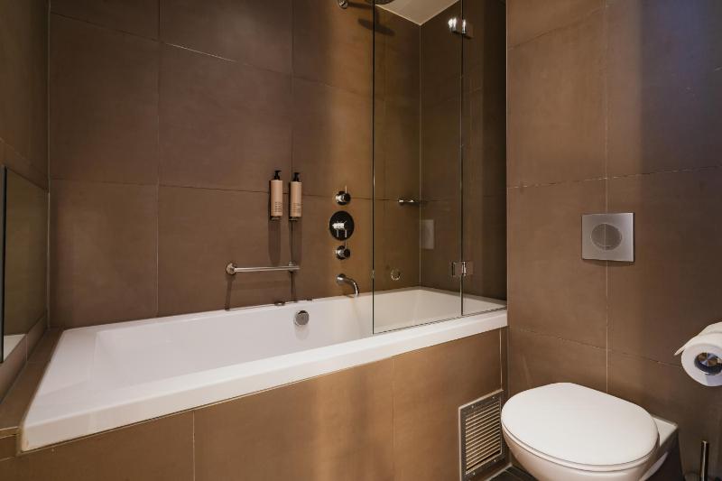 Souterrain Executive Double or Twin Room image 1