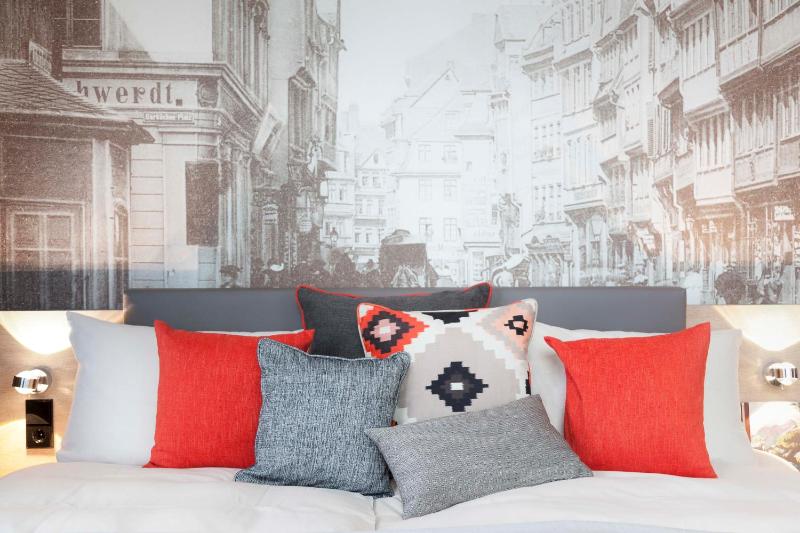 Business Double Room image 1