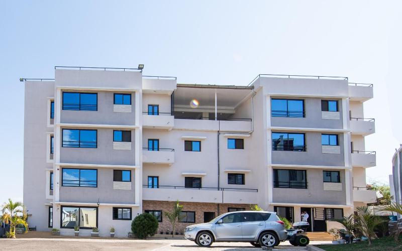 Milestone City Business Apartment - Secure Area - Fast WiFi Long Stay - image 11
