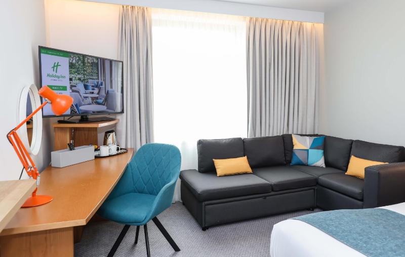 Holiday Inn Bournemouth By IHG - image 25