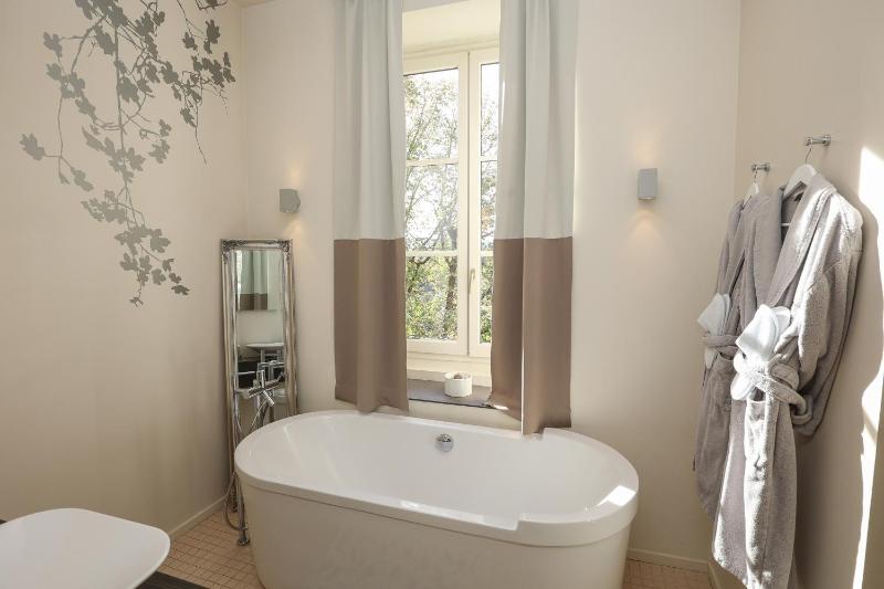King Suite image 3